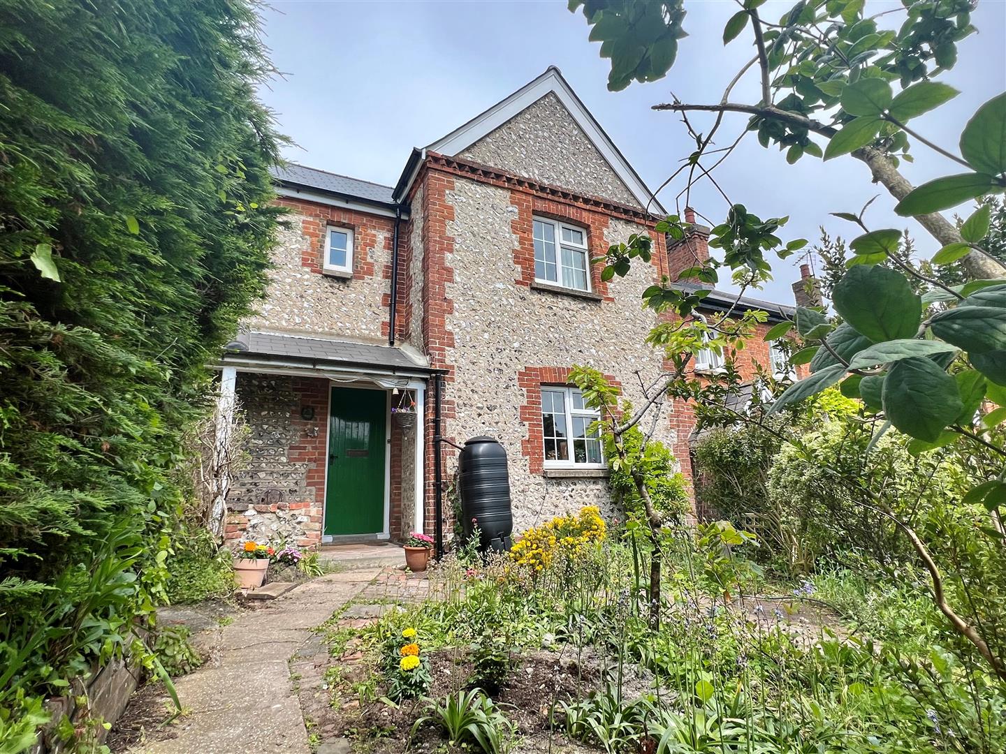 Property Details for Beachy Head Road Eastbourne East Sussex BN20 7QS